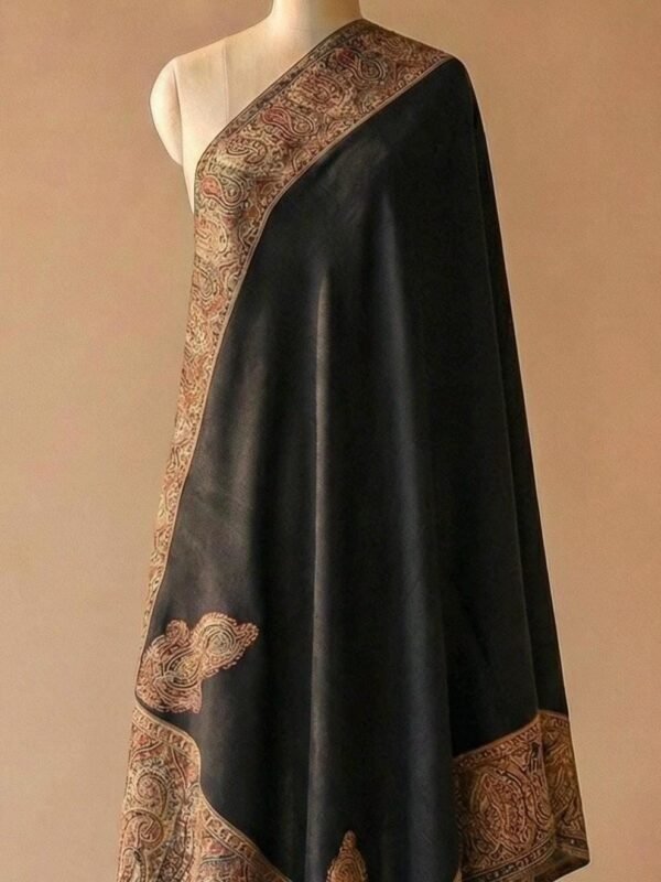 Black Paisley Kani Pashmina Shawl
