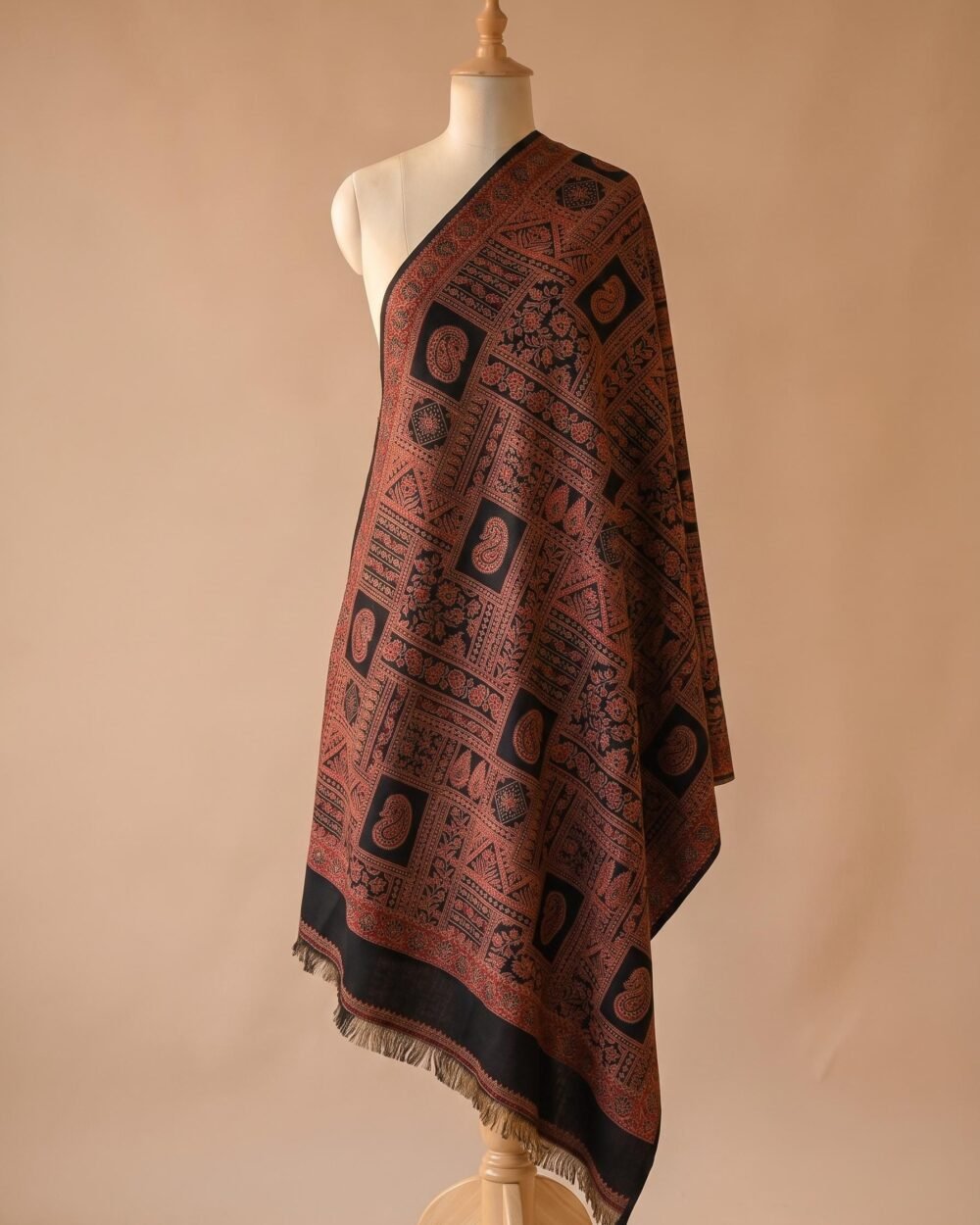 Black Paisley Kani Pashmina Shawl