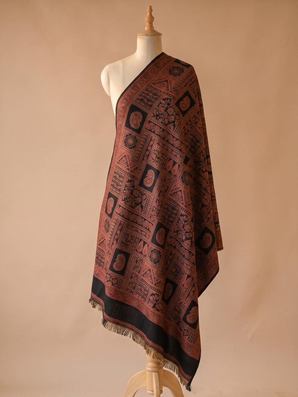 Black Paisley Kani Pashmina Shawl